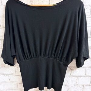 Women's Black Batwing Waist Knit Tunic